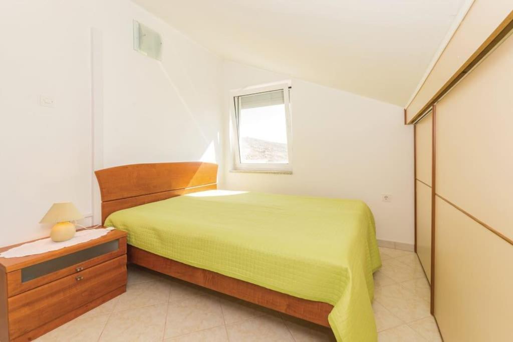 Apartman Maura Vlašići Exteriör bild